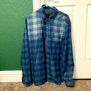 Men’s XL blue crown long sleeved button down
